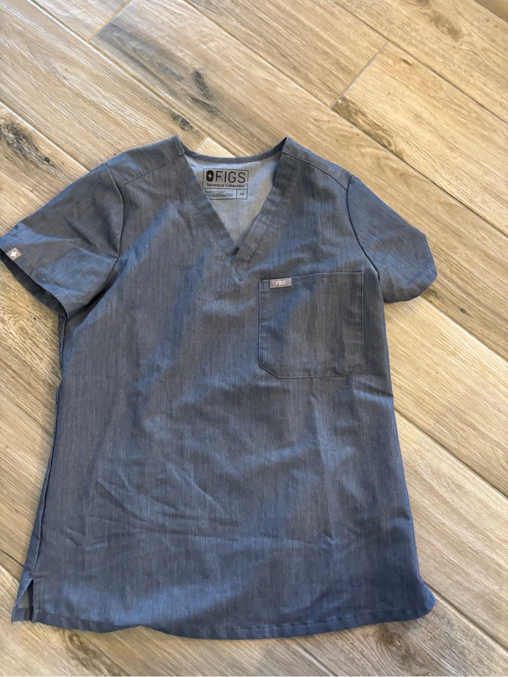 figs scrub t shirt